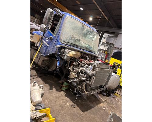 FREIGHTLINER M2 106 Rebuilders