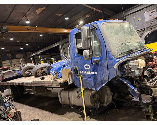 FREIGHTLINER M2 106 Rebuilders