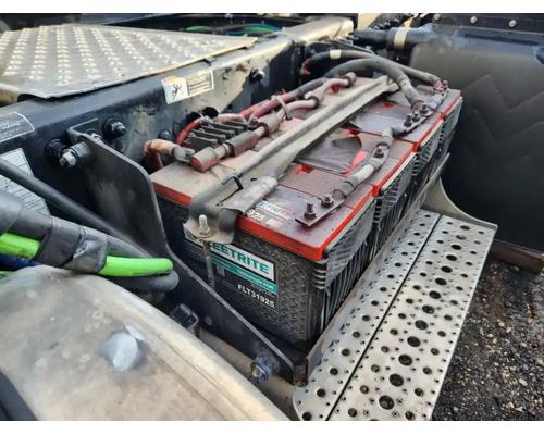Freightliner M2 112 Medium Duty Battery Box # Freightliner M2 112 Medium Duty Battery Box #