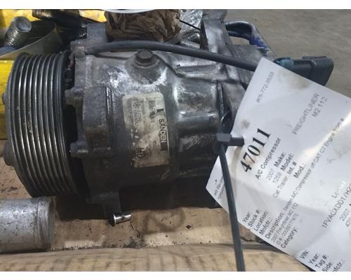 FREIGHTLINER M2 112 AC Compressor