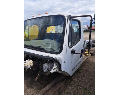 FREIGHTLINER M2 112 Cab or Cab Mount