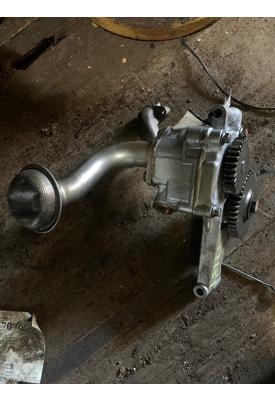 FREIGHTLINER M2 112 Oil Pump/Pick Up Tube