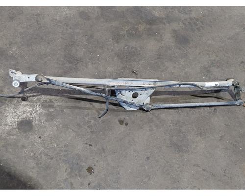 FREIGHTLINER M2 112 Wiper Motor, Windshield Transmission Linkage