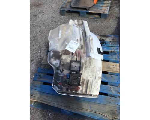 2006 FREIGHTLINER M2 Fender Extension #