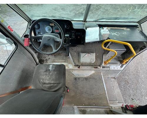 FREIGHTLINER MT45 Chassis Complete Vehicle