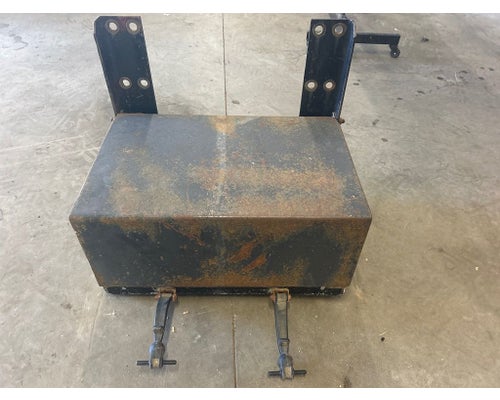 1995 FREIGHTLINER Med. Conv. Battery Box For Sale in Box Elder, SD – Hatch Trucking & Salvage Parts LLC