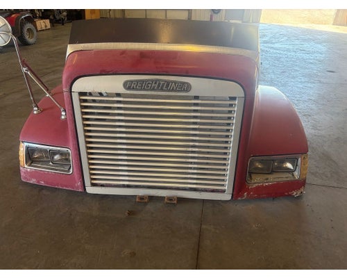 1995 FREIGHTLINER Med. Conv. Hood For Sale in Box Elder, SD – Hatch Trucking & Salvage Parts LLC