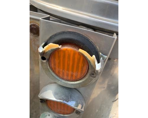 FREIGHTLINER  Air Cleaner