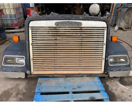 FREIGHTLINER  Hood