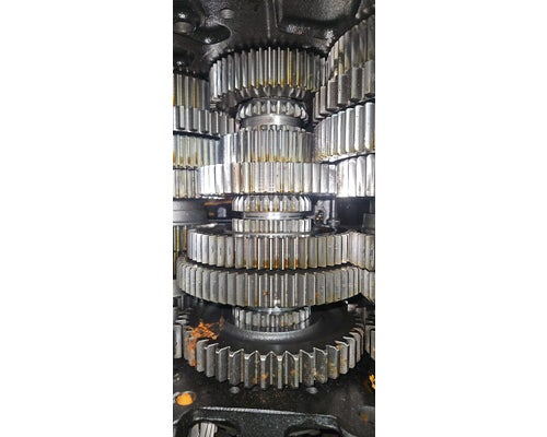 FULLER FAOM-15810C Transmission Assembly