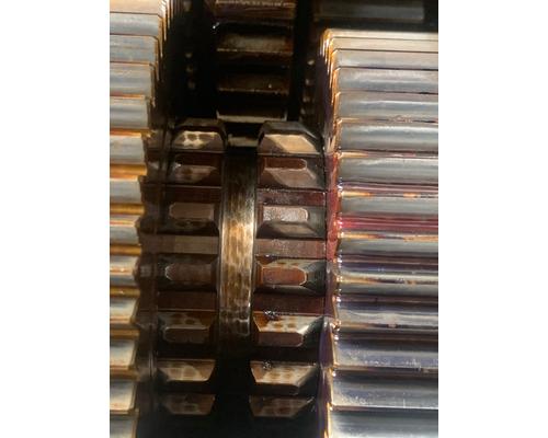 FULLER RTLO15618 Transmission Assembly