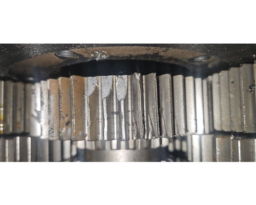 FULLER RTLO16713A Transmission Assembly