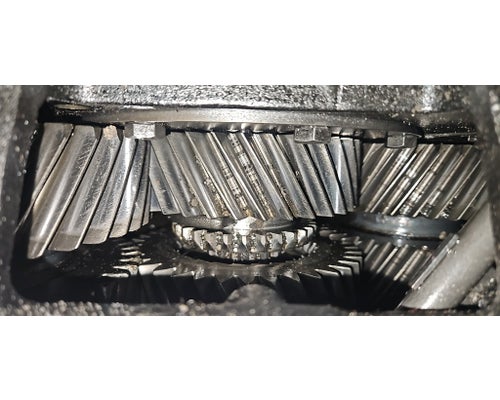 FULLER RTLO16913A Transmission Assembly
