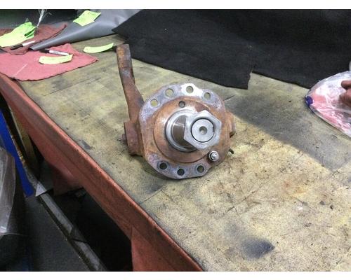 Freightliner CENTURY CLASS 112 Spindle  Knuckle, Front