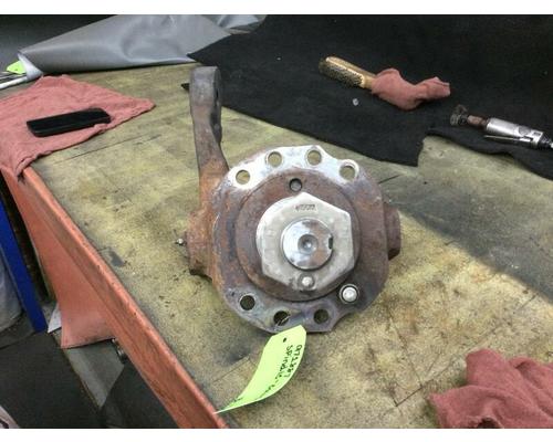 Freightliner CENTURY CLASS 12 Spindle  Knuckle, Front