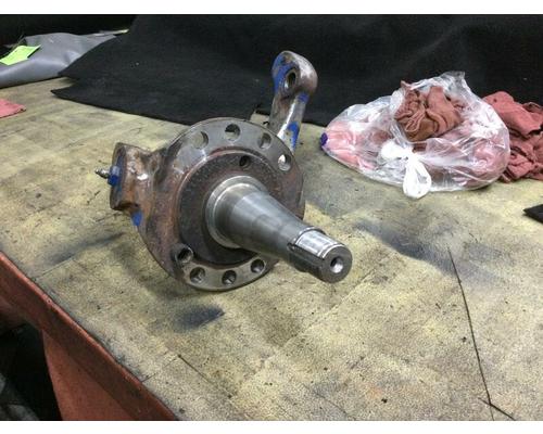 Freightliner CENTURY CLASS 12 Spindle  Knuckle, Front