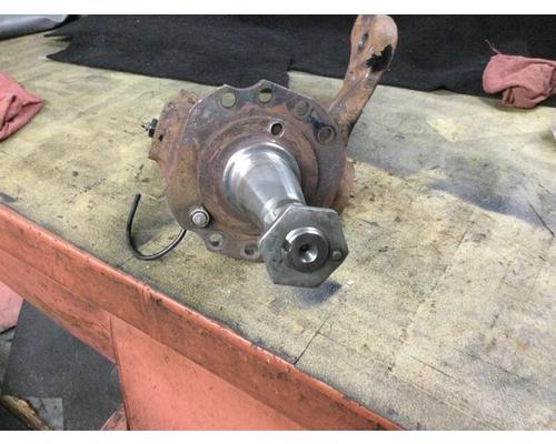 Freightliner CENTURY CLASS 12 Spindle  Knuckle, Front