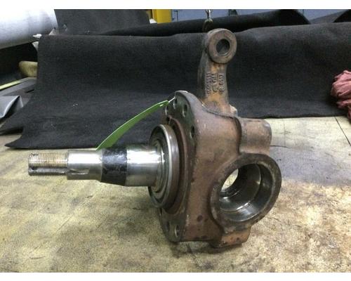 Freightliner CENTURY CLASS 12 Spindle  Knuckle, Front