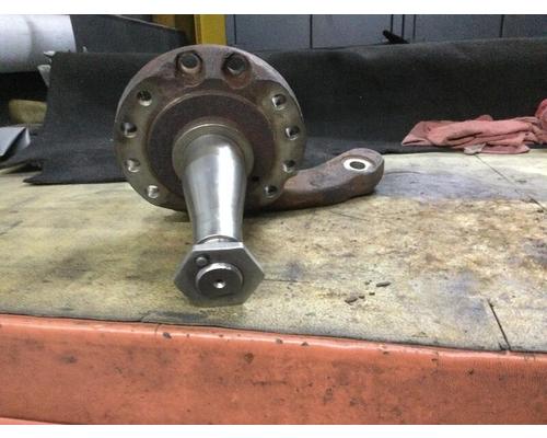 Freightliner CENTURY CLASS 12 Spindle  Knuckle, Front