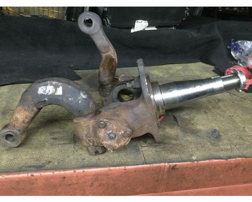 Freightliner CENTURY CLASS 12 Spindle  Knuckle, Front