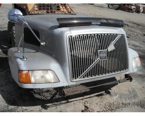 2000 GMC/VOLVO/WHITE VNL Hood #