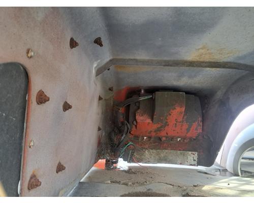 GMC/VOLVO/WHITE GENERAL Hood