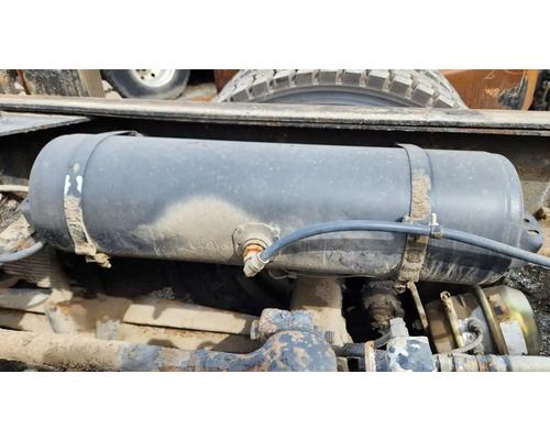gmc-brigadier-air-tank #1444884