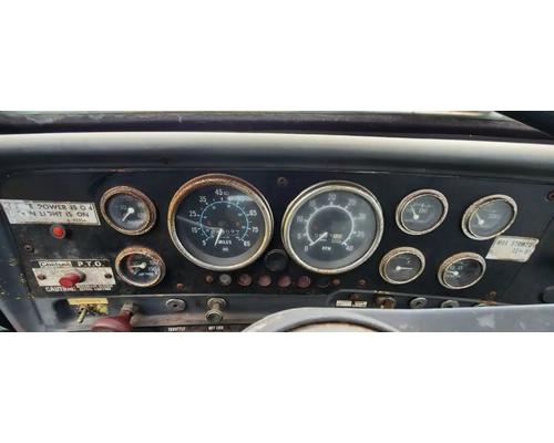 gmc-brigadier-instrument-cluster #1444937