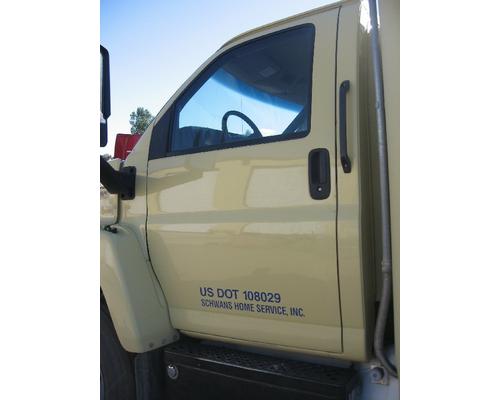 GMC C4500-C8500 Cab Clip