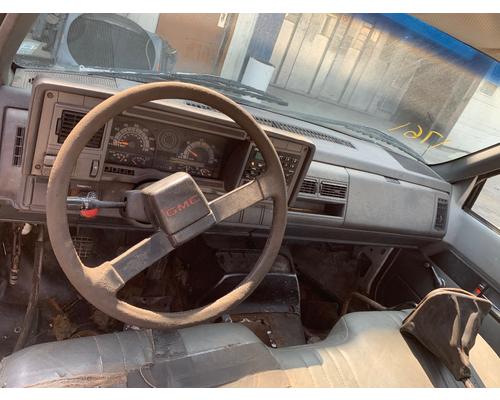 GMC C6500 Cab