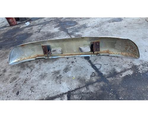 GMC C7500 Bumper Assembly, Front