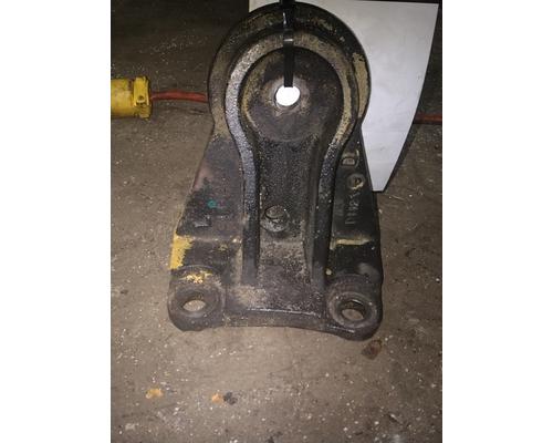 GMC C7500 Engine Mounts