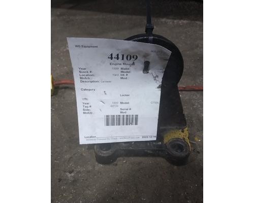 GMC C7500 Engine Mounts