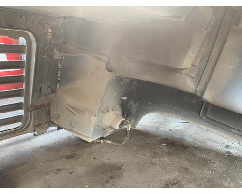 GMC C7500 Hood