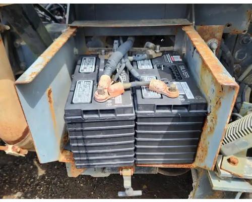 gmc-t7500-battery-box #1449233