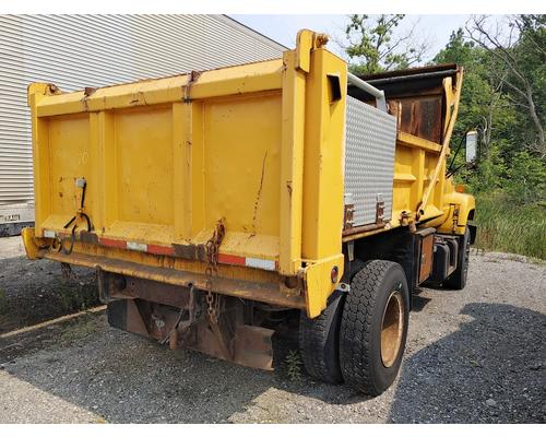 GMC TOPKICK Complete Vehicle