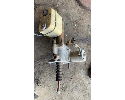 HINO 185 Brake Master Cylinder