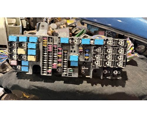 HINO 185 Fuse Box