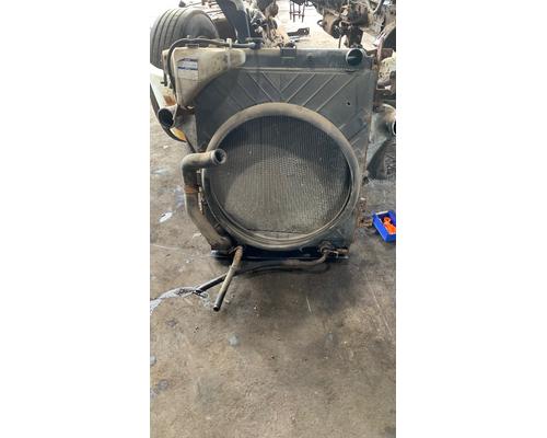 HINO 185 Radiator