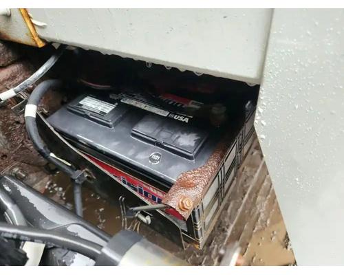  Hino 195 Battery Box #