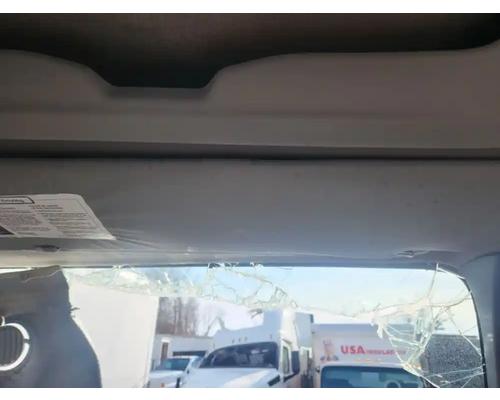  Hino 195 Visor #