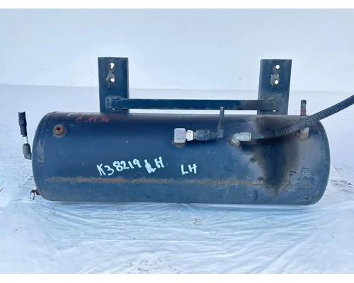  Hino 268 Air Tank #