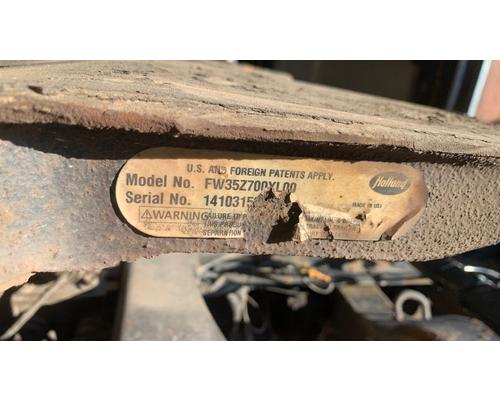 HOLLAND STATIONARY Fifth Wheel