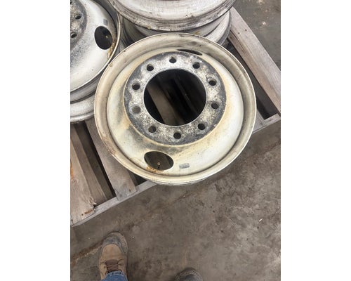 2019 HUB PILOT 22.5 X 8.25 Wheel For Sale in Box Elder, SD – Hatch Trucking & Salvage Parts LLC