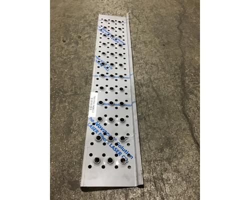 international-4200-4300-4400-fuel-tank-strap #1196196