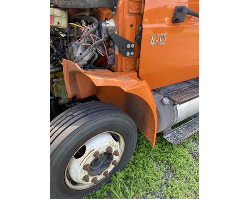  International 4300 LP Fender Extension #
