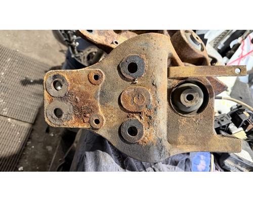 INTERNATIONAL 4300 Cab Mount