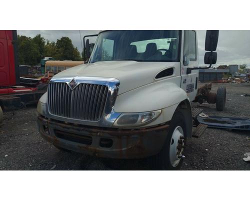 INTERNATIONAL 4300 Cab or Cab Mount