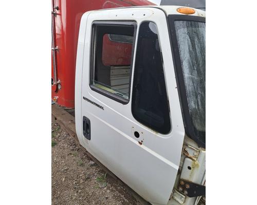 INTERNATIONAL 4300 Cab or Cab Mount