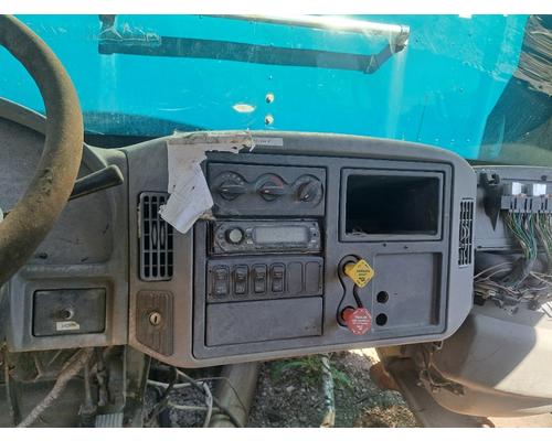 INTERNATIONAL 4300 Cab or Cab Mount